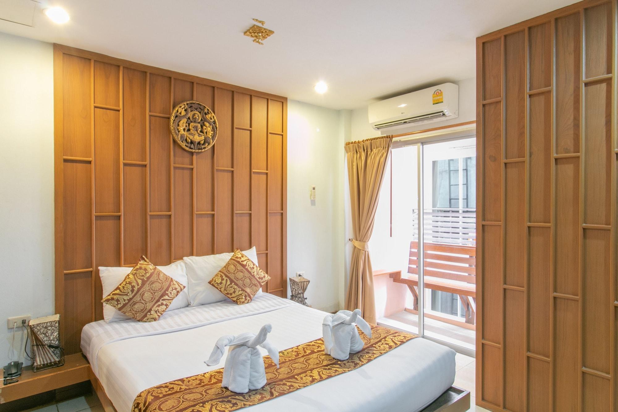 Lotus Hotel Patong Kültér fotó
