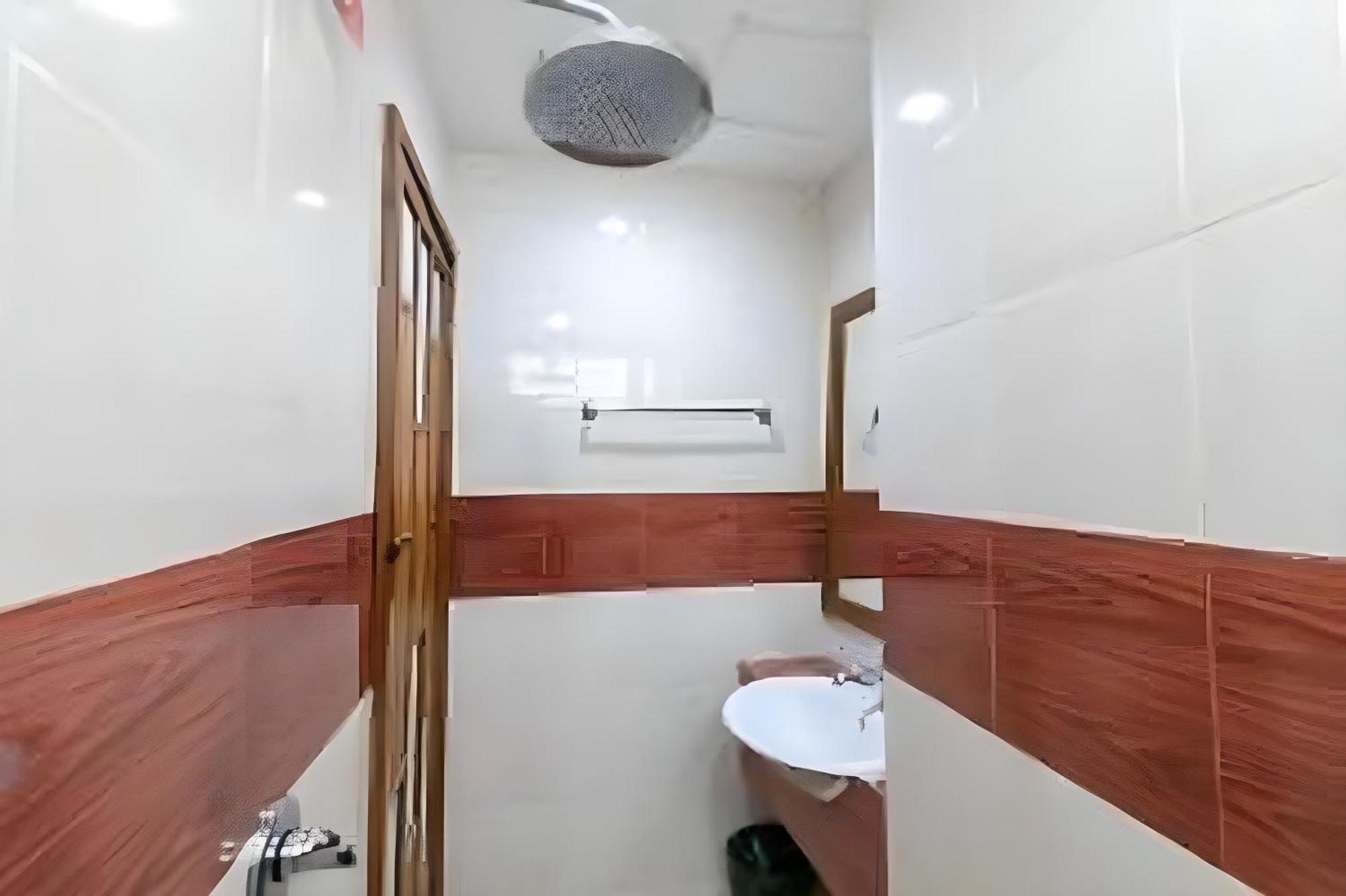Lotus Hotel Patong Kültér fotó
